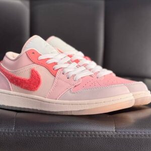 جردن 1 لو (Jordan 1 Low)