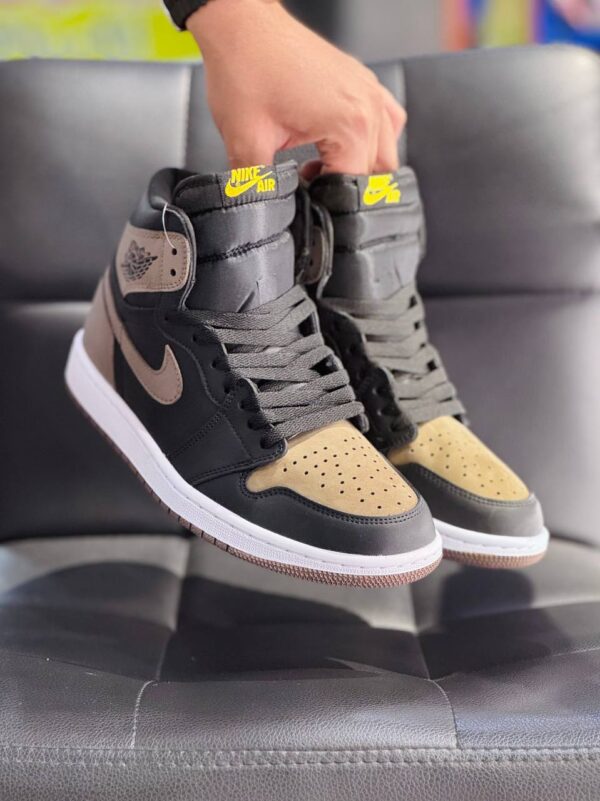 jordan 1 metallic gold palomino (جردن 1 متالیک گلد پالومینو) - تصویر 2