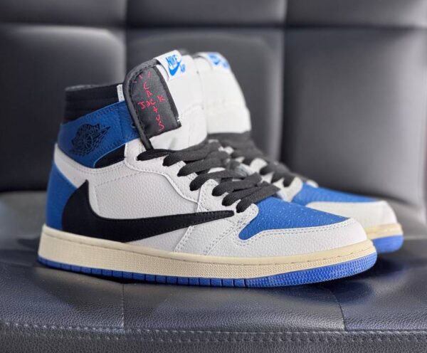 nike travis scott blue