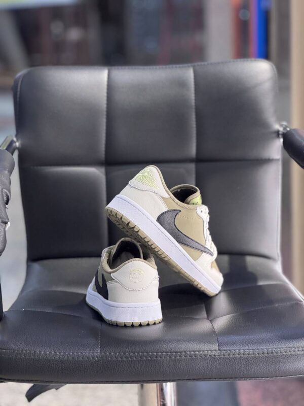 Travis Scott Nike Olive(ترویس اسکات نایک زیتونی ) - تصویر 3