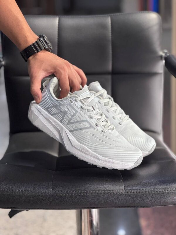 new balance running fuelcell (نیوبالانس فول سل) - تصویر 3