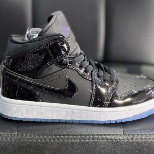 Jordan 1 black verni